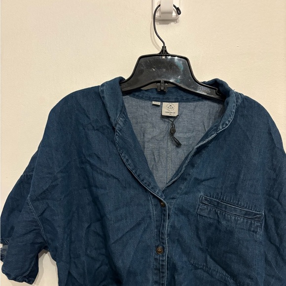 Vero Moda Women's Navy Button Down Shirt - Picture 3 of 3